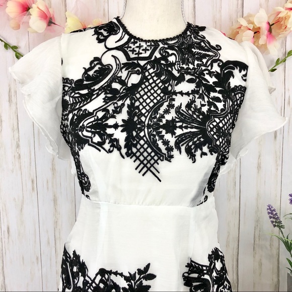 🌟NWT FOXIEDOX Amara Embroidered Dress - Picture 3 of 8